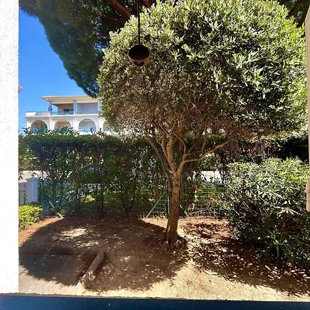 Apartmán Mazet Avec Piscine, Parking - 4 Pers. - Fr-1-251-947