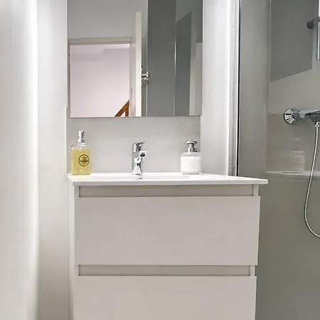 Apartmán Mazet Avec Piscine, Parking - 4 Pers. - Fr-1-251-947 *