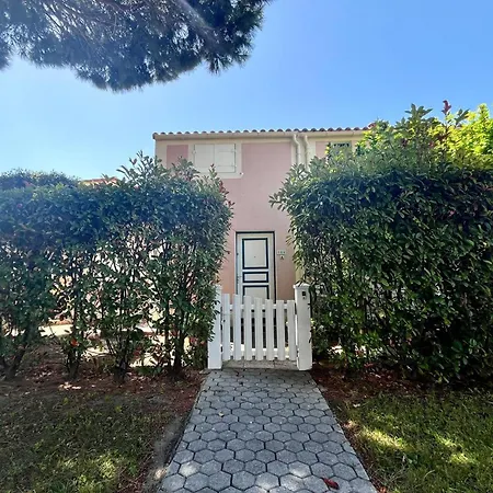 Apartmán Mazet Avec Piscine, Parking - 4 Pers. - Fr-1-251-947 Le Lavandou